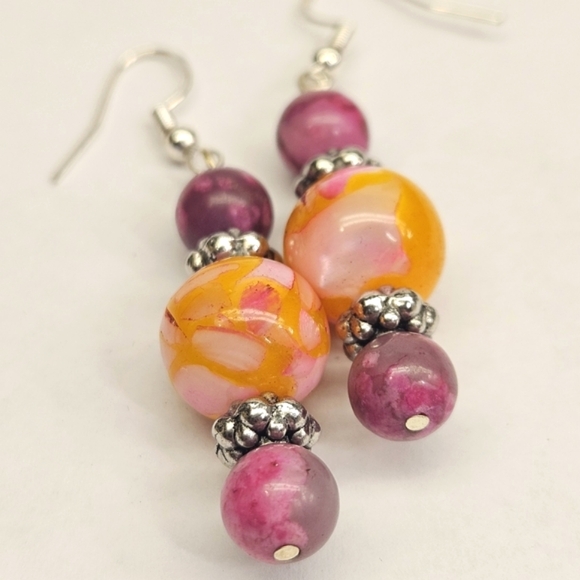 Handmade Beaded Stone and Shell Earrings - Picture 4 of 7